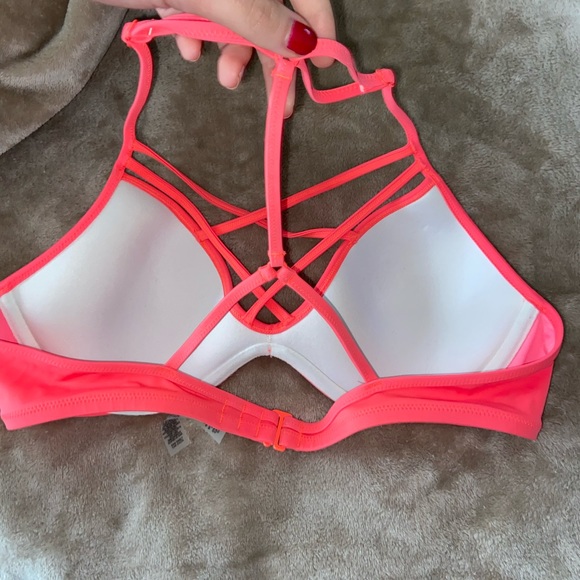Victoria Secret bikini top - Picture 2 of 3